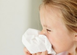 Dinh dưỡng cho trẻ khi bị viêm đường hô hấp trên